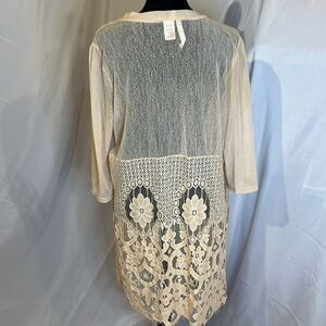 FORGOTTEN GRACE Sheer Lace Kimono Coverup Size M